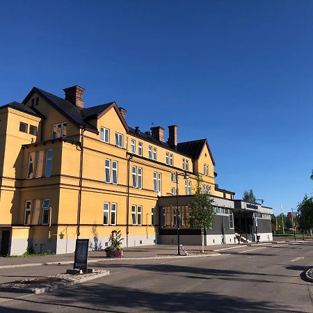 Orsa Jaernvaegshotell Luaran gambar